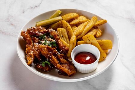 Куриные стрипсы с барбекю