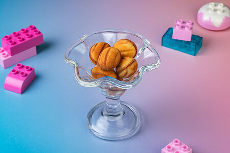 Орешки с вареной сгущенкой и арахисом