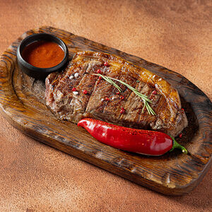 Стейк из мраморной говядины