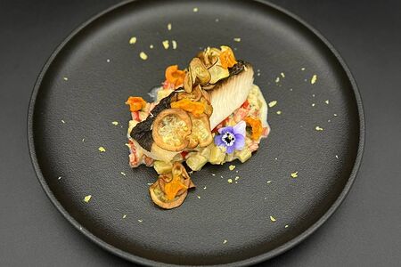 Угольная треска с лечо из кабачка с эстрагоном