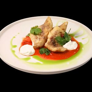 Филе судака с томатами и сметаной