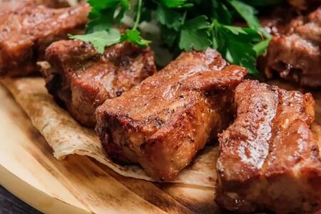 Шашлык из свиных ребер