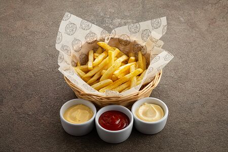 Корзинка картофеля фри