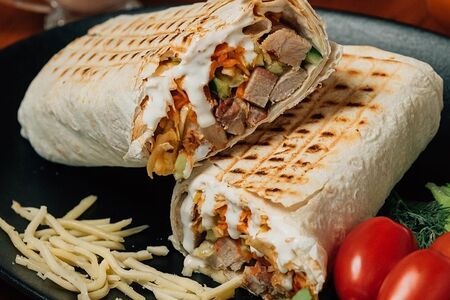 Со свининой мини