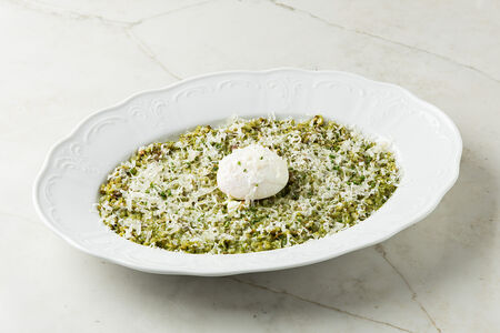 Гречневая каша со шпинатом, пармезаном и уткой конфи (победитель фестиваля BreakFest 2025)