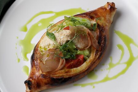 Хачапури с индейкой Вителло тоннато