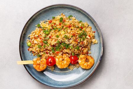 Рис с кусияки из креветок