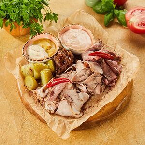 Домашнее мясное ассорти