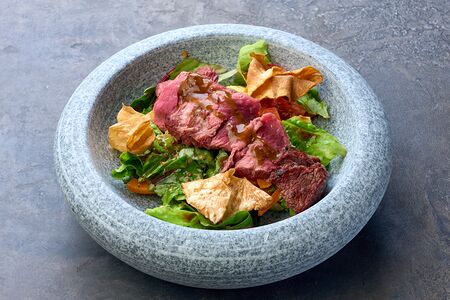 Стейк-салат стриплойн с морковью