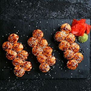 Запеченный с лососем (24 шт.)