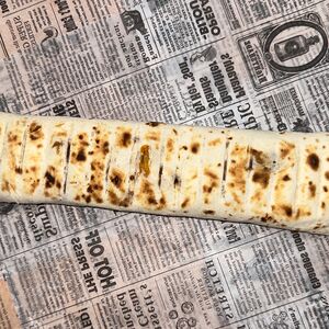 Люля кебаб куриный в лаваше