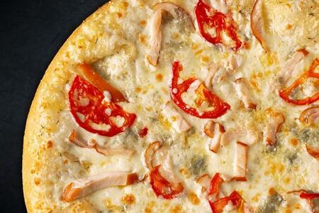 Сырная с цыплёнком 30 см (толстое с сыром)