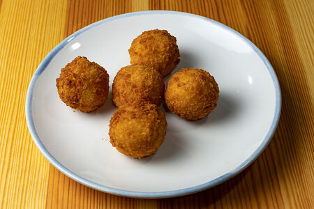 Сырные шарики