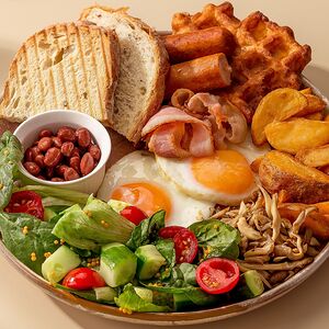 Большой завтрак Комод