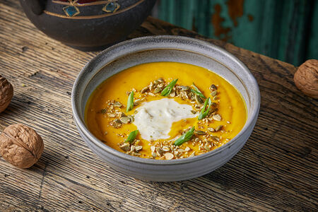 Тыквенный суп со страчателлой