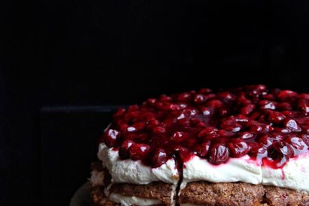 Вишневый торт