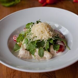 Паста Ньоки с подкопченной семгой