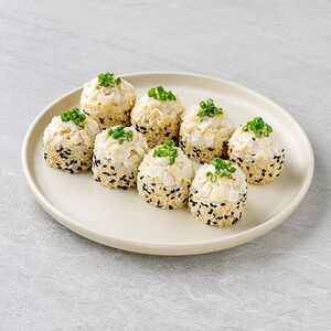 Ролл с кальмаром