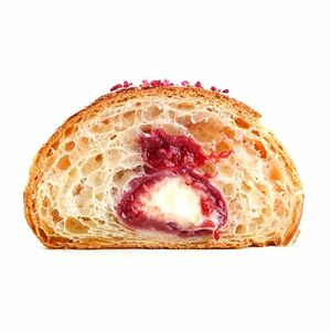 Круассан малиновый