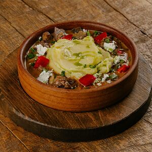 Потрошки с картофельным пюре