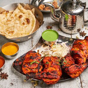 Тандури Чикен с Гарлик Наан 