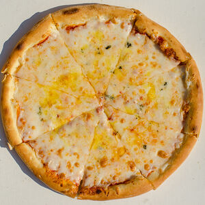 Четыре сыра 25см