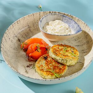 Сырники Special с рубленой зеленью и пармезаном