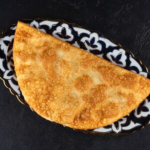 Чебурек с бараниной