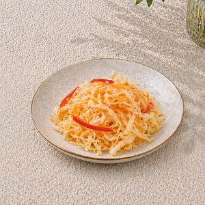 Салат из маринованной капусты