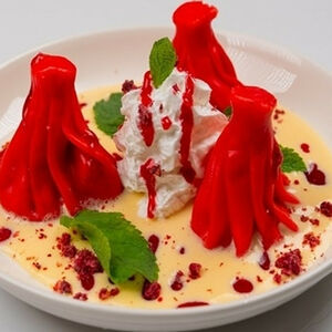 Мини хинкали с вишней и сливками