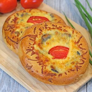 Ватрушка с грибным жюльеном