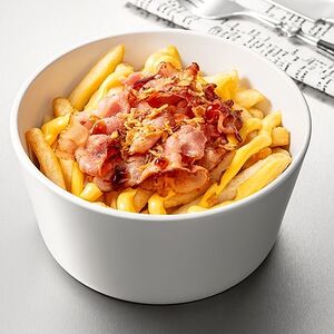 Картофель фри с беконом