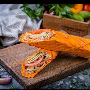 Шаурма классическая в сырном лаваше 