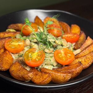 Теплый салат с шампиньонами