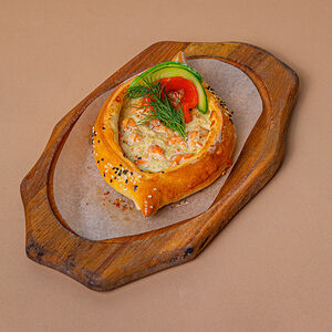 Хачапури с лососем чкмерули