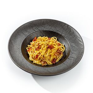 Спагетти Карбонара с вяленым желтком