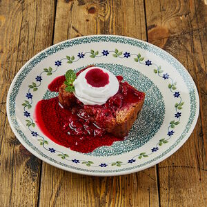 Вишнево-свекольный кекс