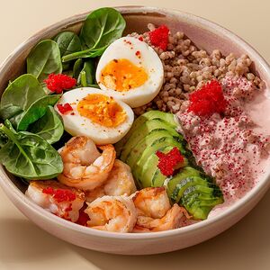 Зеленая гречка с креветками