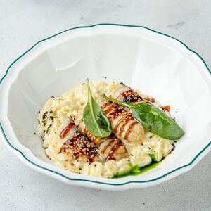 Лимонное орзо с угольной треской