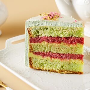 Пирожное Фисташковое с малиной