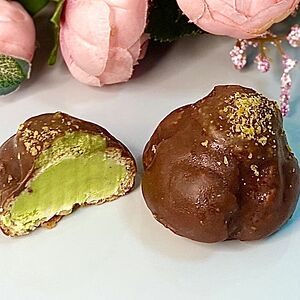 Пирожное профитроль Дубайский