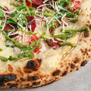 Пицца Пастрами с говядиной и курицей