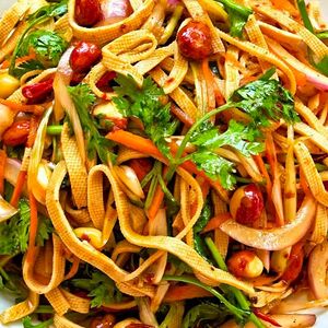 Салат из капусты с тофу