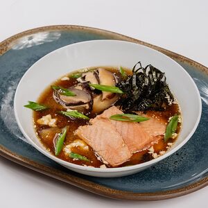 Мисо суп с лососем