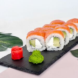 Роллы Филадельфия Лайт с авокадо