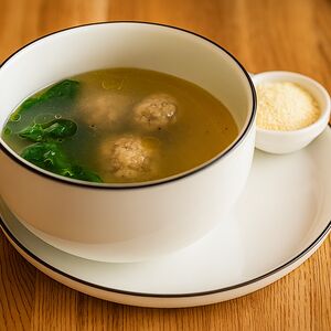 Куриный суп с фрикадельками