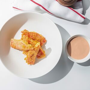 Снежный краб в хрустящей панировке с соусом BBQ