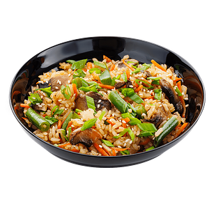 Жареный рис с овощами