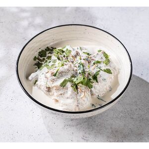 Цыпленок Табака в чесночном соусе чкмерули