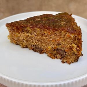 Գազարով և ընկույզով կարկանդակ